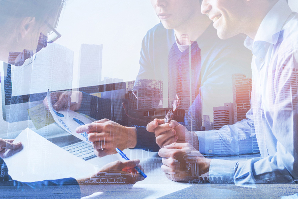 英文雙重把關（審稿部門）